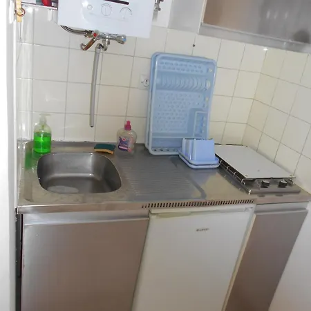 Vittoria Immobilier 8 - Reglement Sur Place - Cheques Acceptes דירה