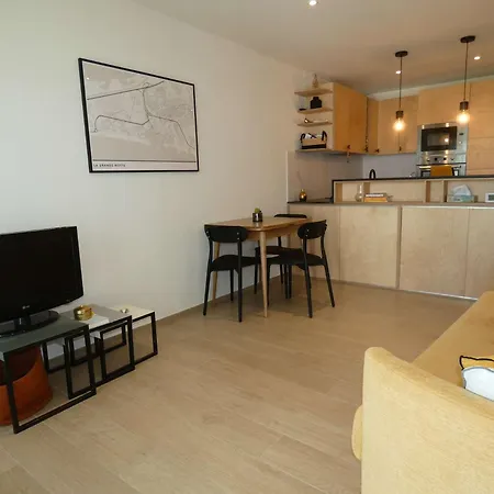 Vittoria Immobilier 8 - Reglement Sur Place - Cheques Acceptes Διαμέρισμα *