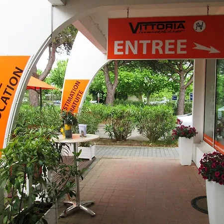 Vittoria Immobilier 8 - Reglement Sur Place - Cheques Acceptes 아파트